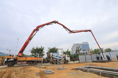 中玻、信豪鴻漳州項目雙雙開工建設